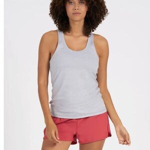 Vuori Lux Performance tank top XL